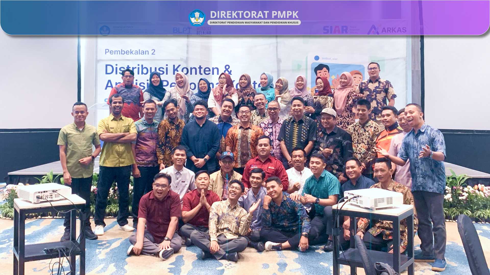 Pelatihan Distribusi Konten Media Sosial dan Analisis Performa Konten sebagai Upaya Akselerasi Adopsi ARKAS 4 di Satuan Pendidikan